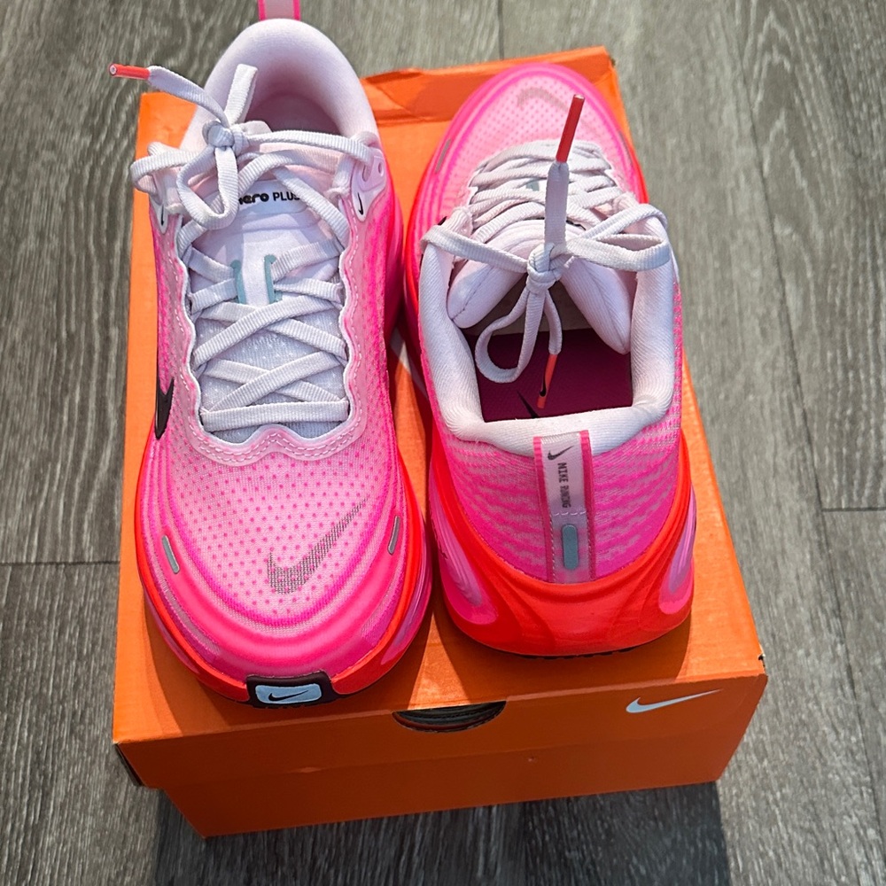 Nike Women Vibrant Pink and White Sneakers